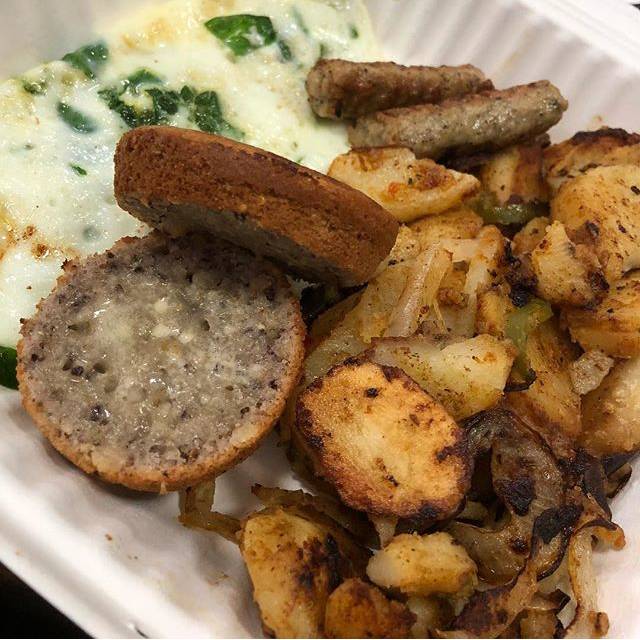 Coffee & Cornbread Co® | restaurant | 1350B Queen Anne Rd, Teaneck, NJ 07666, USA | 2018620600 OR +1 201-862-0600