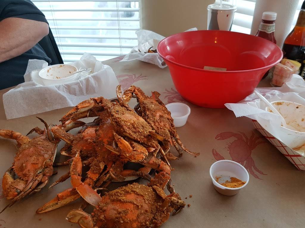 Captain Bob’s Crabs | restaurant | 1 Main St E, Railroad, PA 17355, USA | 7172351166 OR +1 717-235-1166