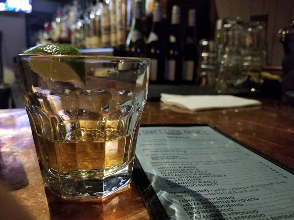 Dont Look Back - South | restaurant | 7524 Forest Hill Ave, Richmond, VA 23225, USA | 8044776702 OR +1 804-477-6702