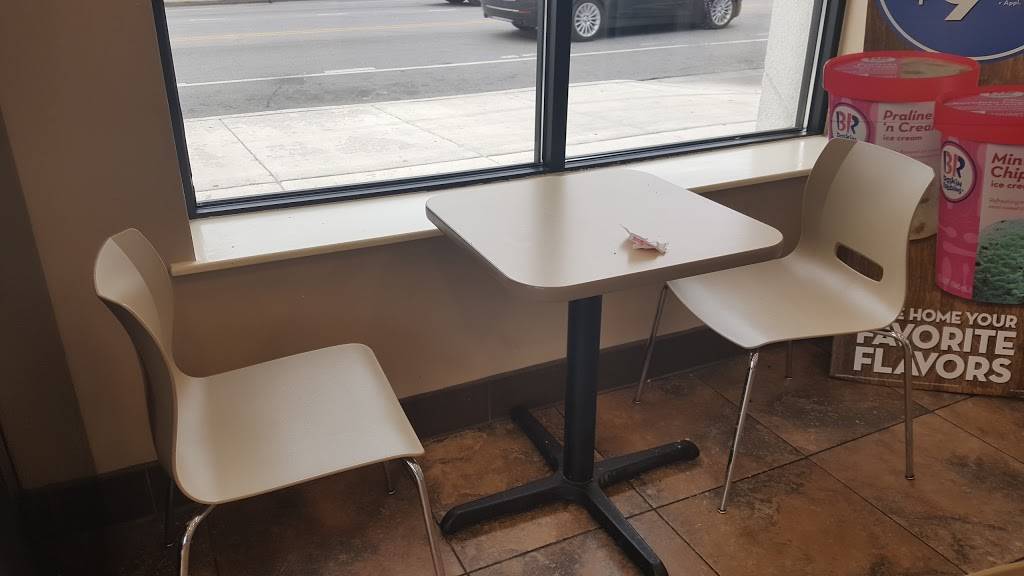 Dunkin Donuts | cafe | 350 E 103rd St, Chicago, IL 60628, USA | 7734681407 OR +1 773-468-1407