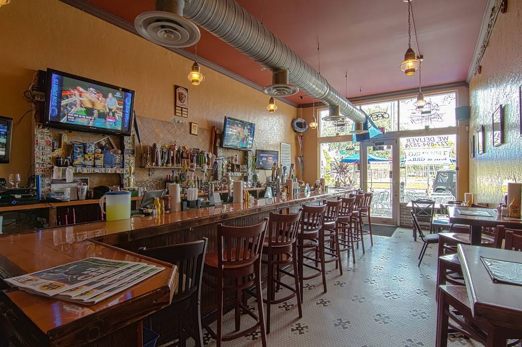 The Burg Bar & Grill | restaurant | 1752 Central Ave, St. Petersburg, FL 33712, USA | 7278942874 OR +1 727-894-2874