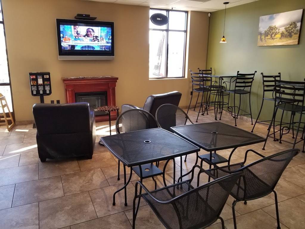 Desert Deli | cafe | 311 E Avenue K 8 #125, Lancaster, CA 93535, USA | 6619405001 OR +1 661-940-5001