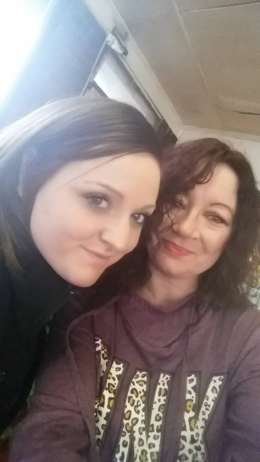 Clock Drive In | restaurant | 2816, 15835 US-221, Enoree, SC 29335, USA | 8649696567 OR +1 864-969-6567