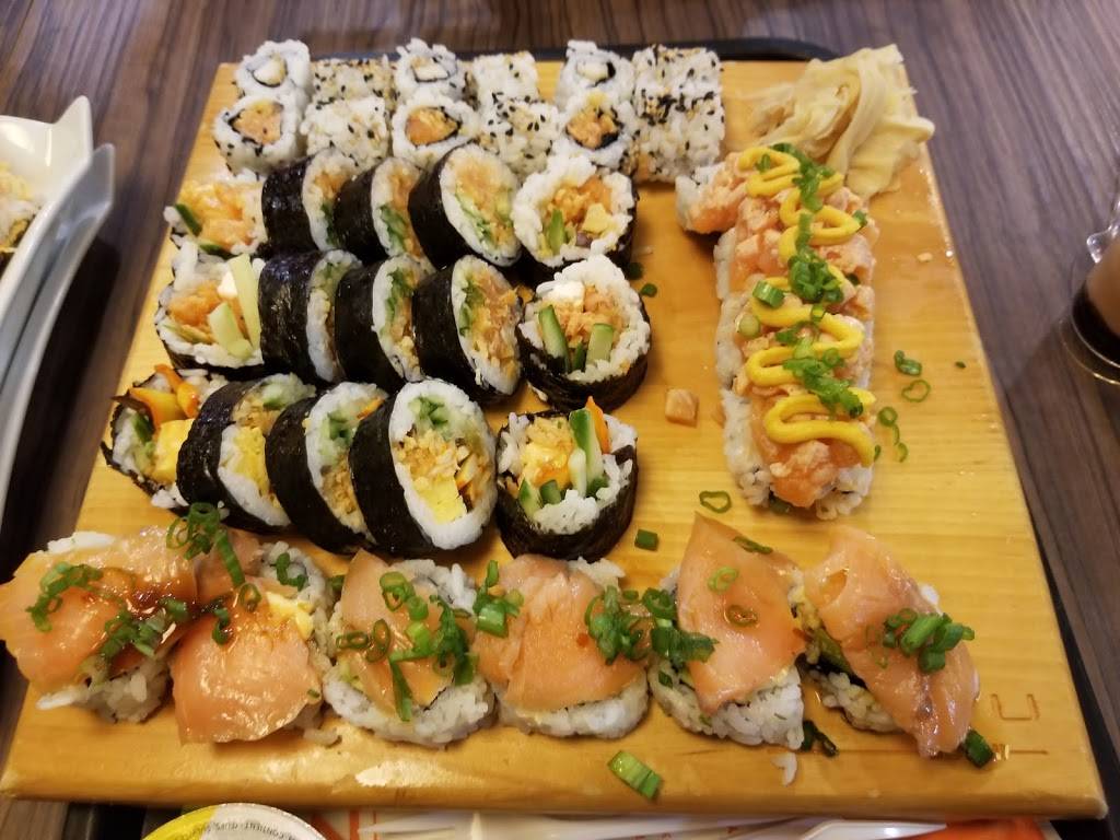 Yuzu sushi | meal takeaway | 1076 Boulevard Vachon N, Sainte-Marie, QC G6E 3P5, Canada | 4183871414 OR +1 418-387-1414