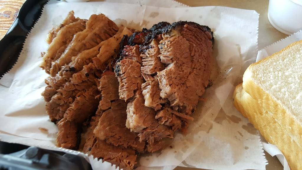 Rudys "Country Store" and Bar-B-Q | restaurant | 14620 Northwest Fwy, Houston, TX 77040, USA | 7134623337 OR +1 713-462-3337