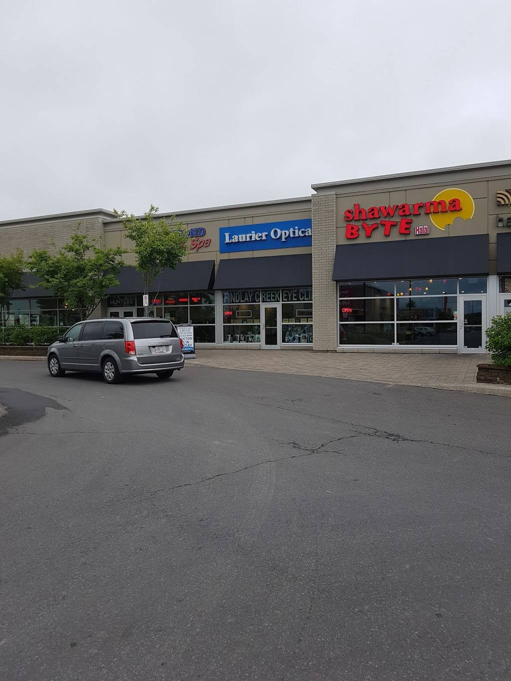 Shawarma Byte | restaurant | 4750 Bank St, Ottawa, ON K1T 0K8, Canada | 6138221114 OR +1 613-822-1114