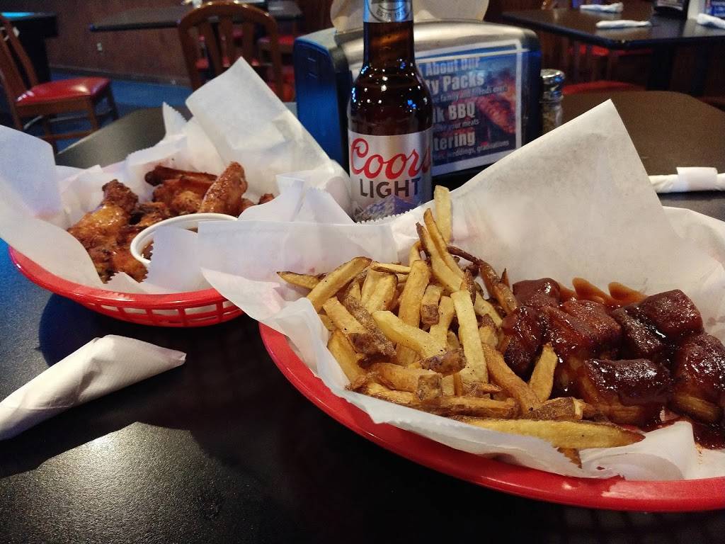 The Station House 81 | restaurant | 11 Front St, Commercial Point, OH 43116, USA | 6148770000 OR +1 614-877-0000