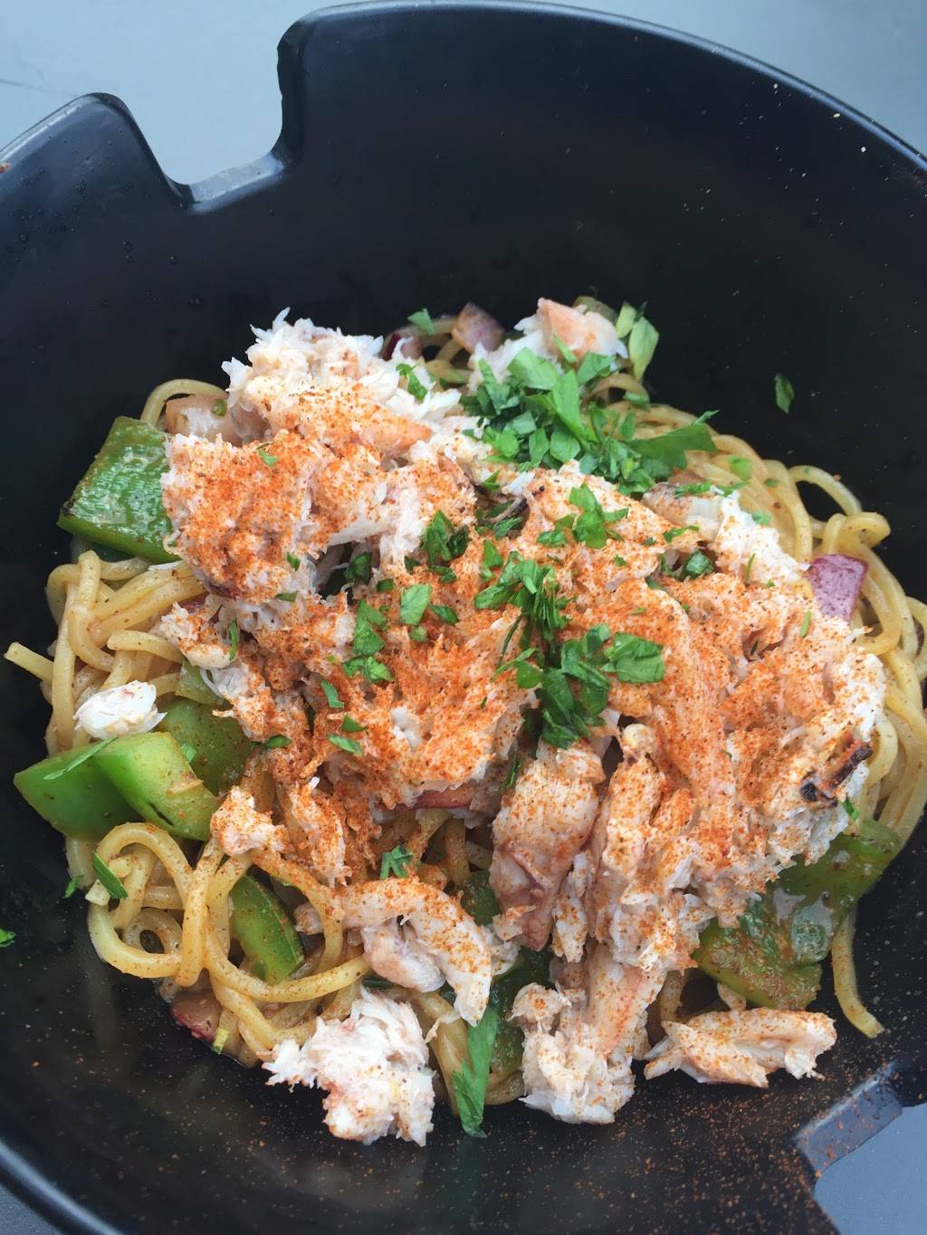 honeygrow | restaurant | 3212 St Paul St, Baltimore, MD 21218, USA | 4102430107 OR +1 410-243-0107