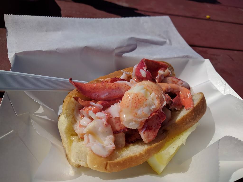 Bite into Maine | meal takeaway | 1000 Shore Rd, Cape Elizabeth, ME 04107, USA | 2072896142 OR +1 207-289-6142