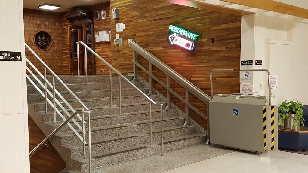 Aviators Restaurant-Catering | restaurant | 6151 Freeport Blvd, Sacramento, CA 95822, USA | 9164241728 OR +1 916-424-1728