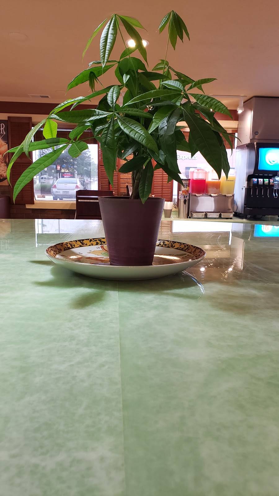 J Burger N Wings | restaurant | 2590 Henry St, Muskegon, MI 49441, USA | 2313755968 OR +1 231-375-5968