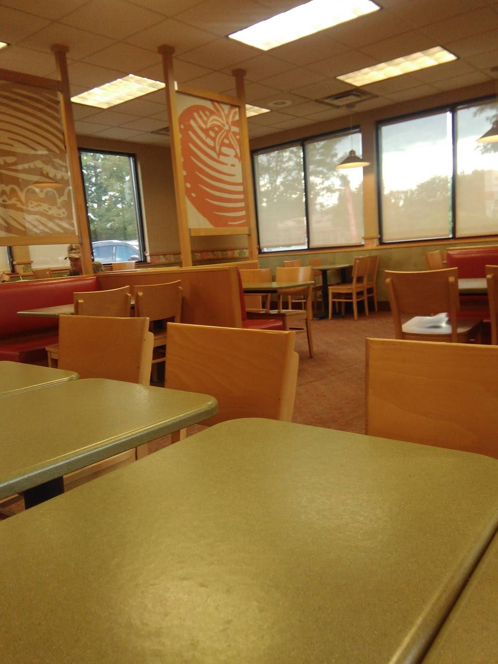 Wendys | restaurant | 8935 S Redwood Rd, West Jordan, UT 84088, USA | 8015650822 OR +1 801-565-0822