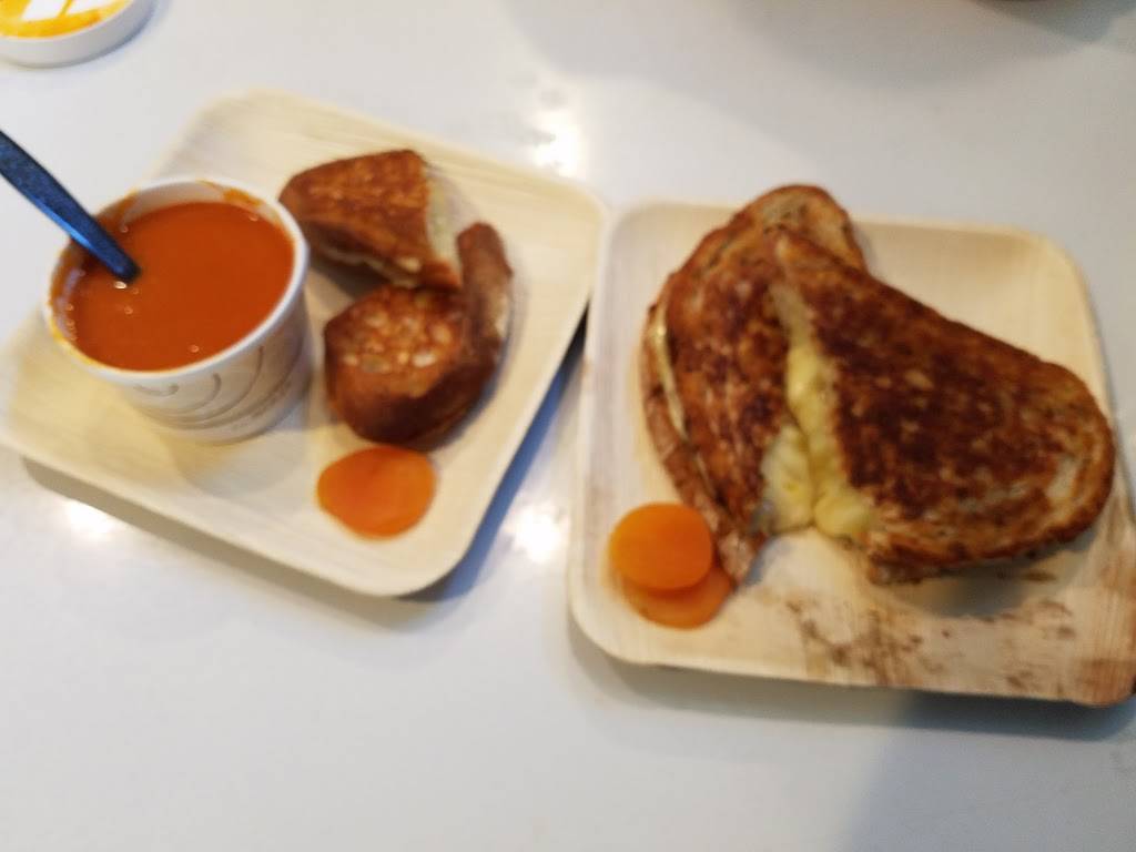 Madison Cheese Shop & Cafe | cafe | 119 Samson Rock Dr, Madison, CT 06443, USA | 2032455168 OR +1 203-245-5168