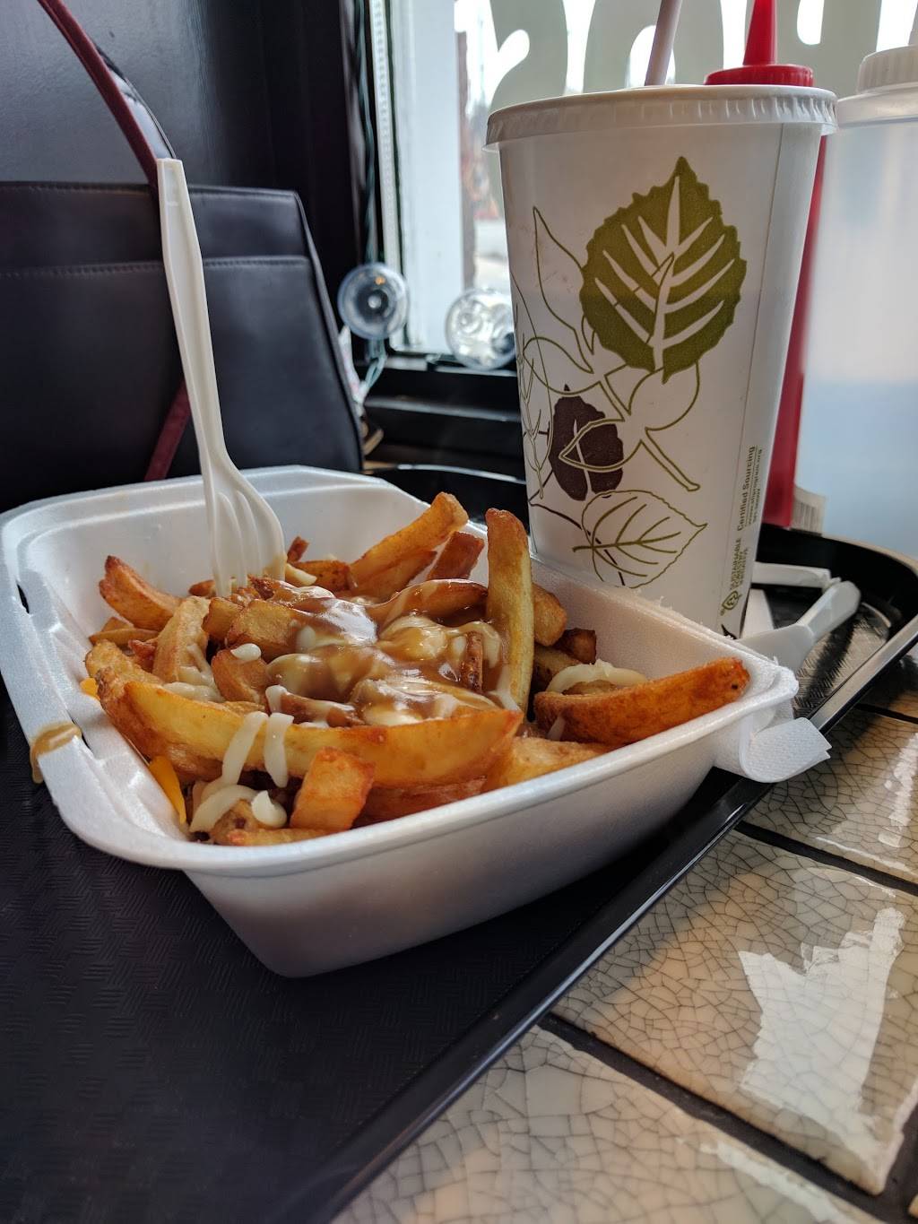 Sophias Kitchen | restaurant | 724 Water St, Peterborough, ON K9H 3N3, Canada | 7057411911 OR +1 705-741-1911