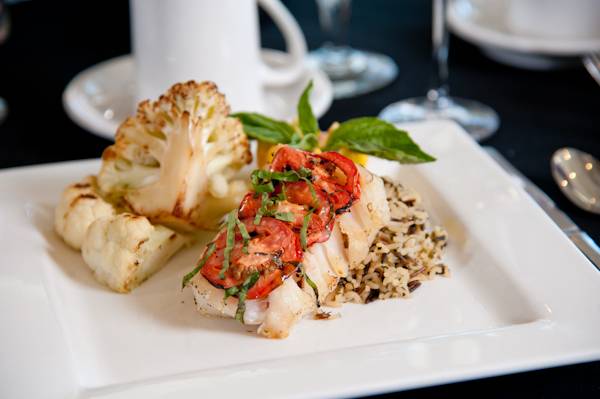 Memories at the Tradition | restaurant | 37 Harrison Rd, Wallingford, CT 06492, USA | 2032696023 OR +1 203-269-6023