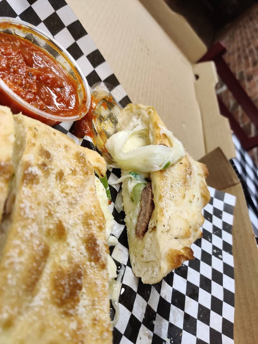 Piezanos | restaurant | 2921 E Fort Lowell Rd, Tucson, AZ 85716, USA | 5203253446 OR +1 520-325-3446