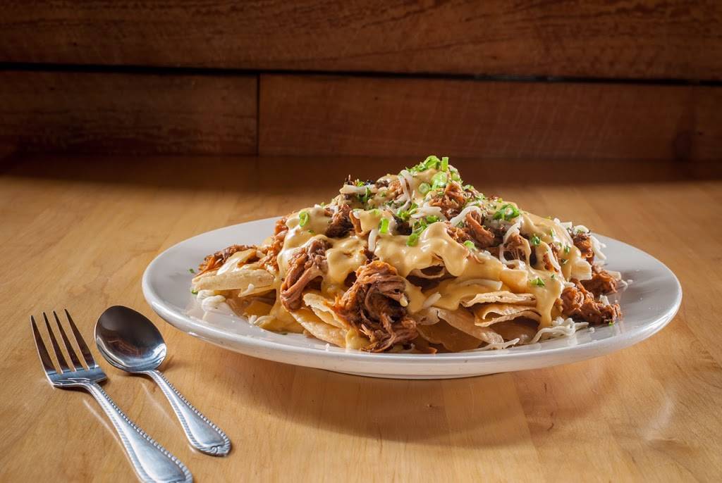 The Country Club | restaurant | 3462 N Clark St, Chicago, IL 60657, USA | 7739752010 OR +1 773-975-2010