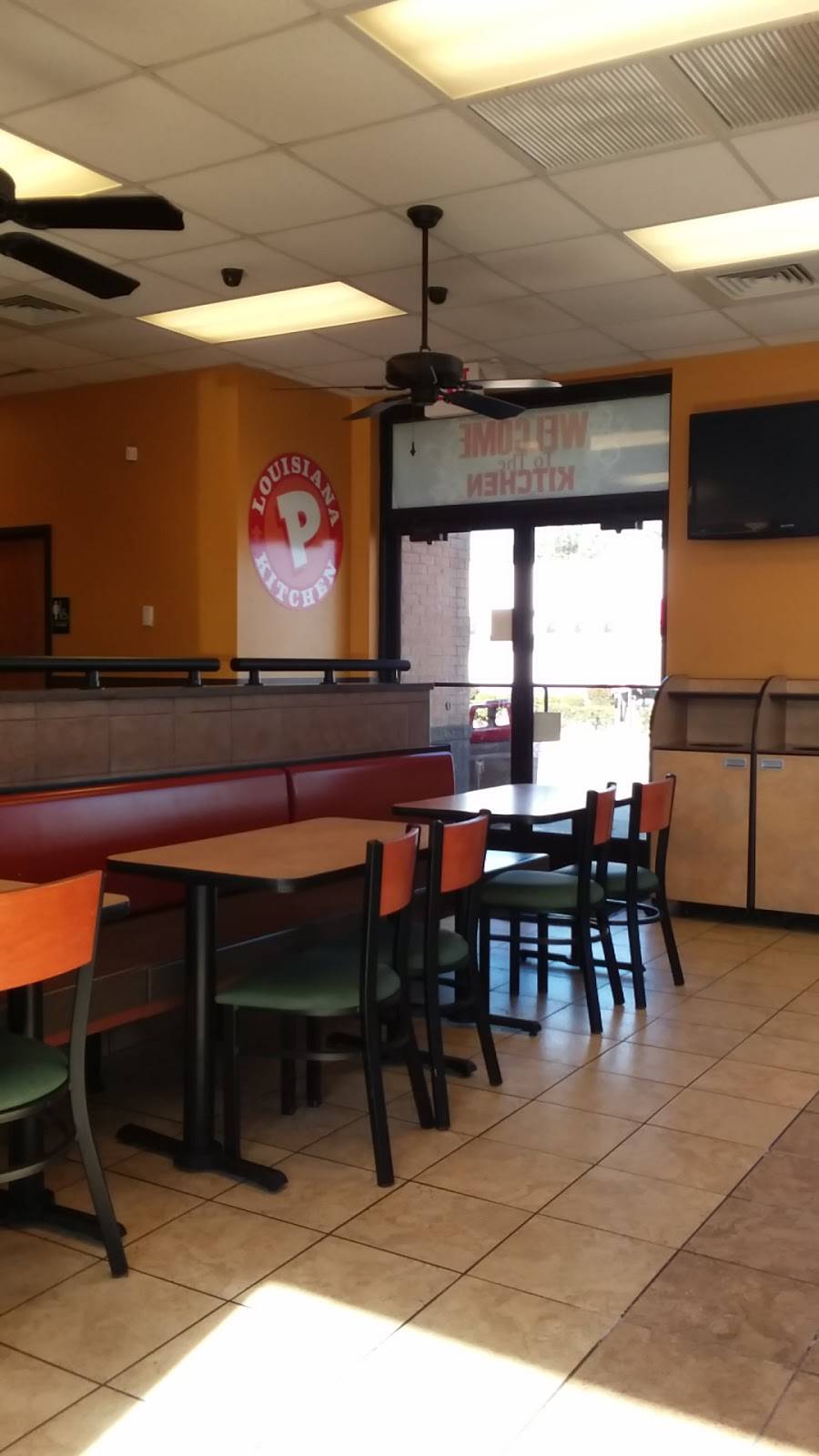 Popeyes Louisiana Kitchen | restaurant | 4201 Hacks Cross Rd, Memphis, TN 38125, USA | 9017537979 OR +1 901-753-7979