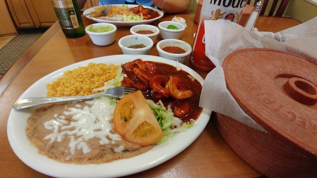 El Agave | restaurant | 1570 E F St # K, Oakdale, CA 95361, USA | 2098459447 OR +1 209-845-9447