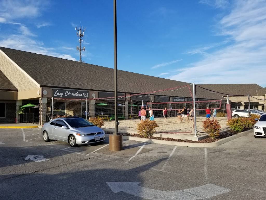 The Lazy Chameleon | restaurant | 4028 Presidential Pkwy, Powell, OH 43065, USA | 6147928393 OR +1 614-792-8393
