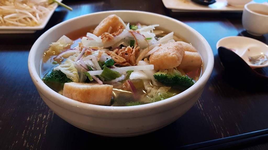 Little Coxwell Restaurant | restaurant | 986 Coxwell Ave, East York, ON M4C 3G5, Canada | 4169162565 OR +1 416-916-2565