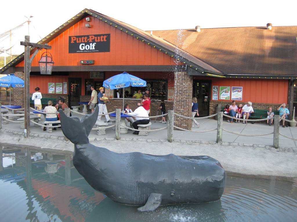 Putt-Putt Golf & Games | meal takeaway | 164 West End Ave, Knoxville, TN 37934, USA | 8656755558 OR +1 865-675-5558