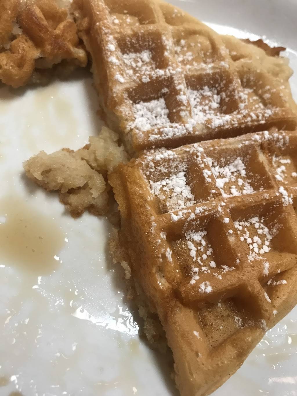 Daybreak Restaurant | restaurant | 1065 Davis Dr #6, Newmarket, ON L3Y 2R9, Canada | 9058360911 OR +1 905-836-0911