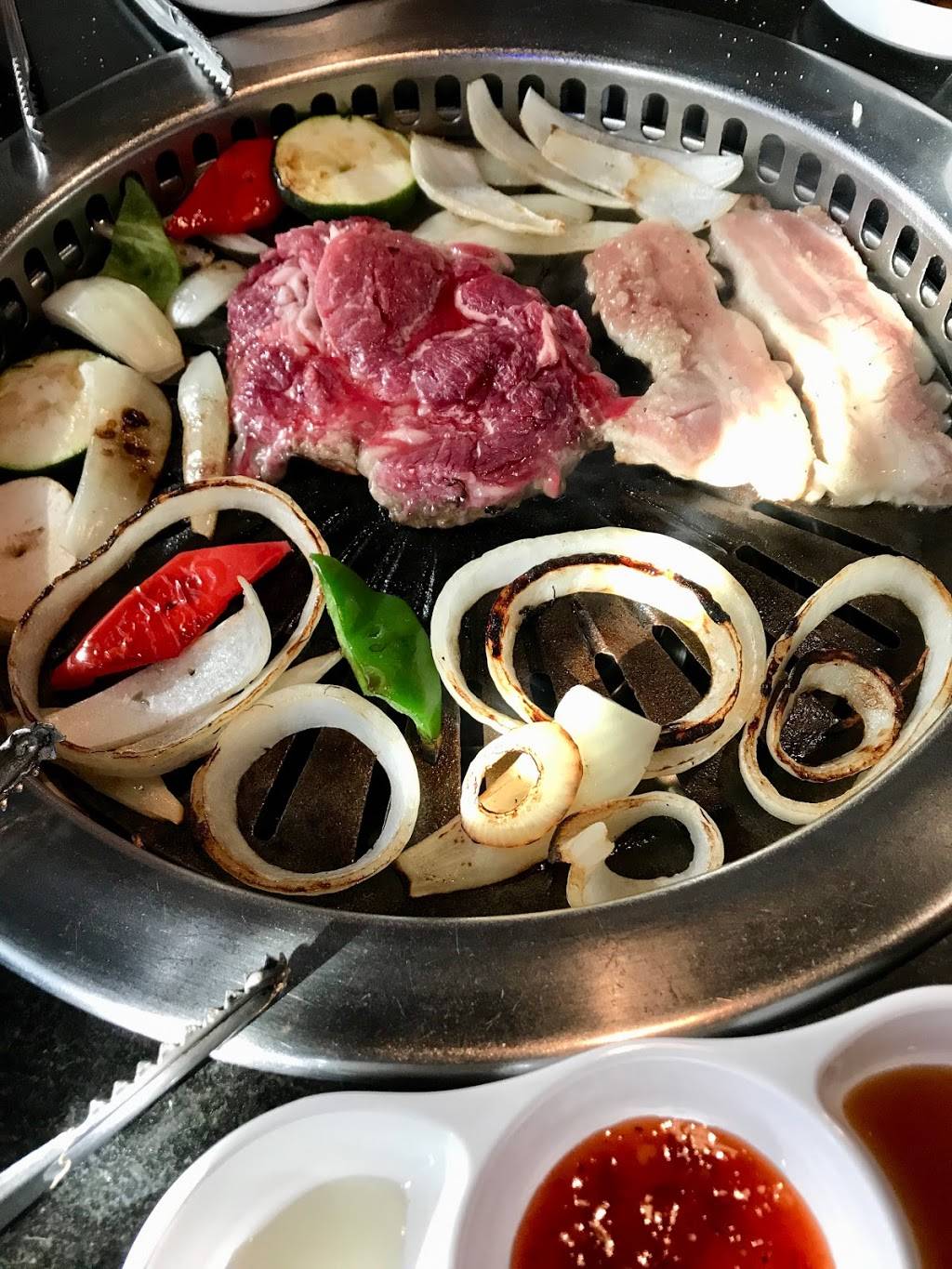 TGI Korean Bbq | restaurant | 2585 W Olympic Blvd, Los Angeles, CA 90006, USA | 2133757066 OR +1 213-375-7066