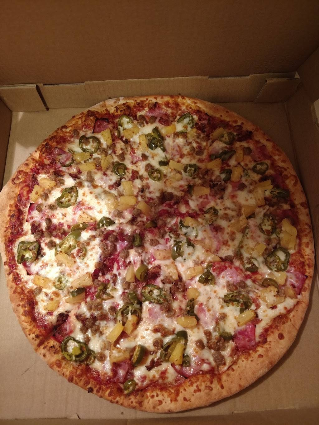 Mom & Pop Pizza & Subs | meal takeaway | 22775 Three Notch Rd, California, MD 20619, USA | 3018632500 OR +1 301-863-2500