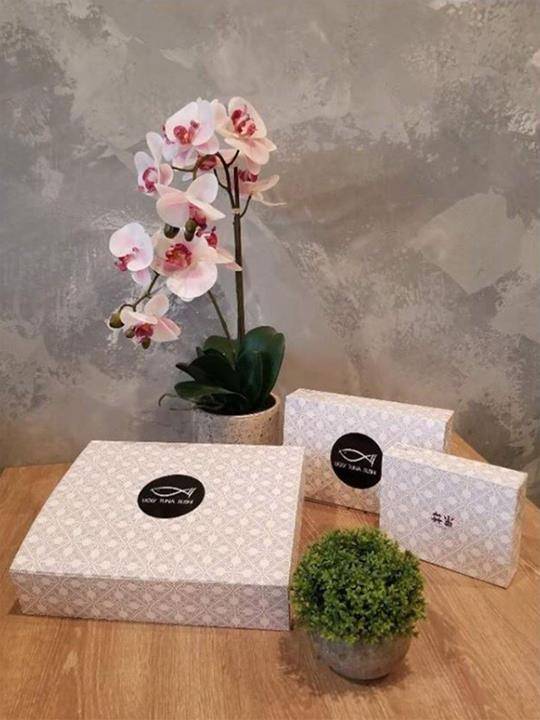 Ugly Tuna Sushi | restaurant | 15459 W Bell Rd #113, Surprise, AZ 85374, USA | 6232481957 OR +1 623-248-1957