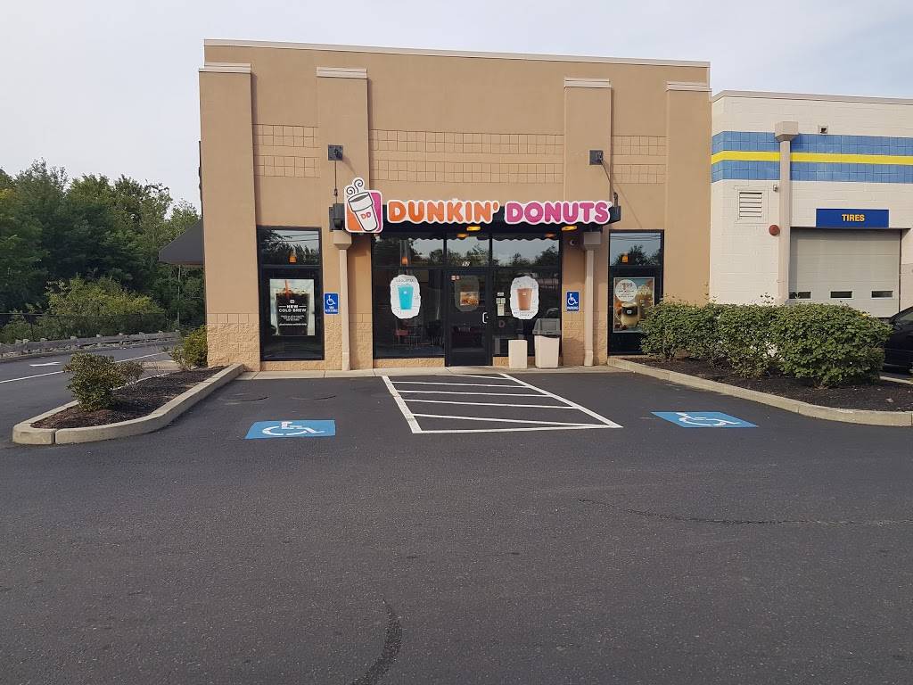 Dunkin | bakery | 100 Taunton St, Plainville, MA 02762, USA | 5086990095 OR +1 508-699-0095