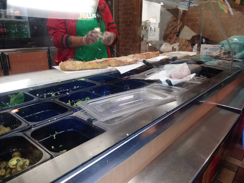 Subway Restaurants | restaurant | 2938 Covington Pike, Memphis, TN 38128, USA | 9013828894 OR +1 901-382-8894