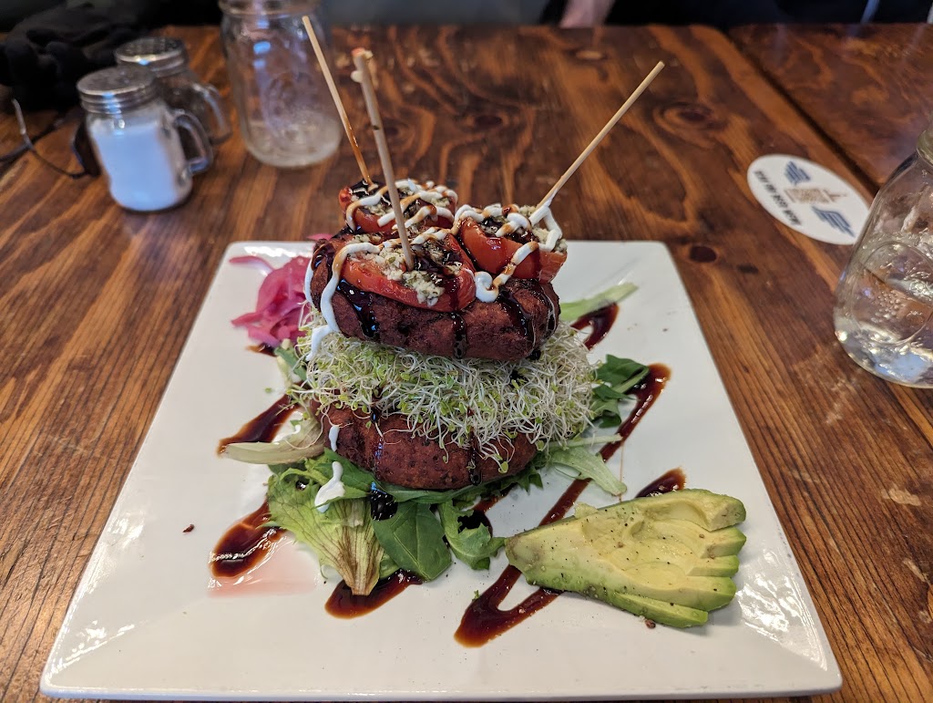 Crafted Tap House + Kitchen | restaurant | 523 Sherman Ave, Coeur dAlene, ID 83814, USA | 2082924813 OR +1 208-292-4813