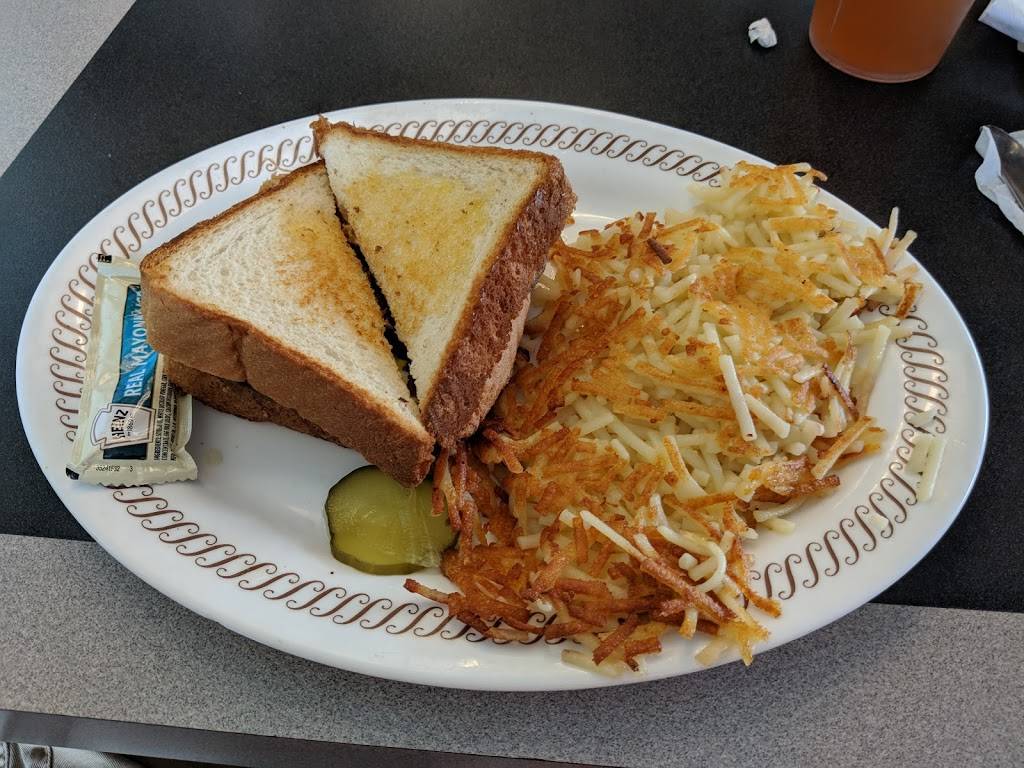 Waffle House | meal takeaway | 100270 Overseas Hwy, Key Largo, FL 33037, USA | 3054516222 OR +1 305-451-6222