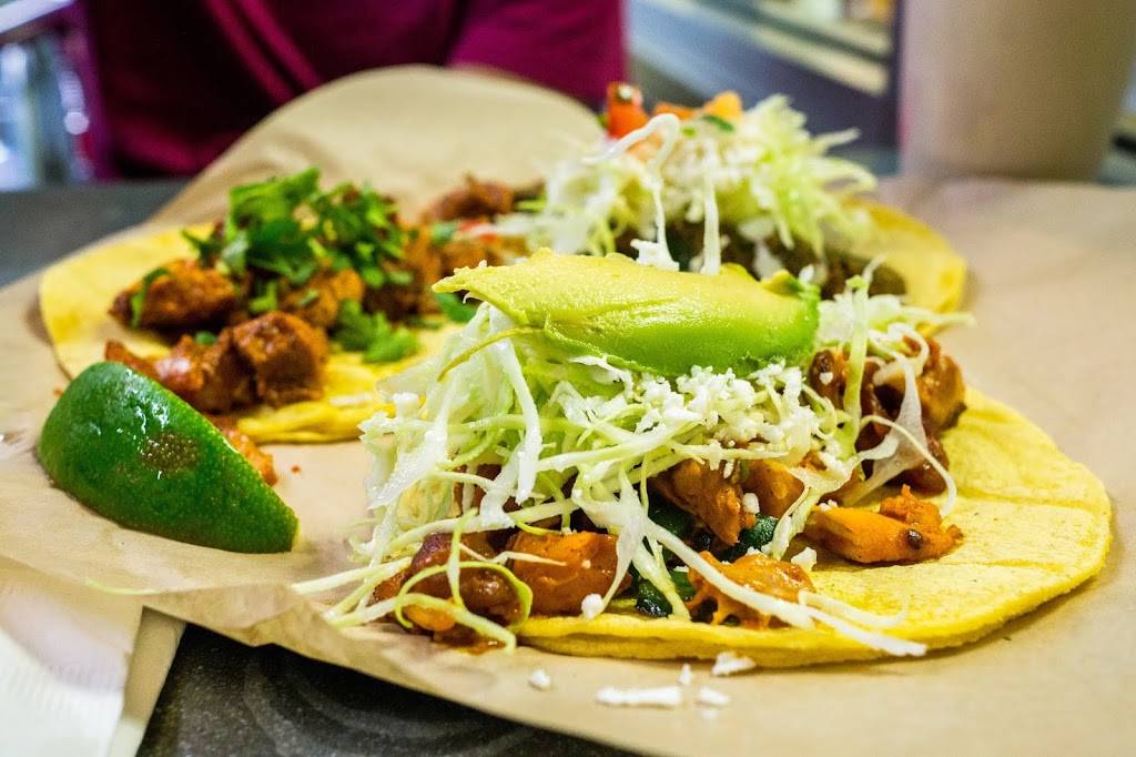 Papalote Taco House | restaurant | 2803 S Lamar Blvd, Austin, TX 78704, USA | 5128042474 OR +1 512-804-2474