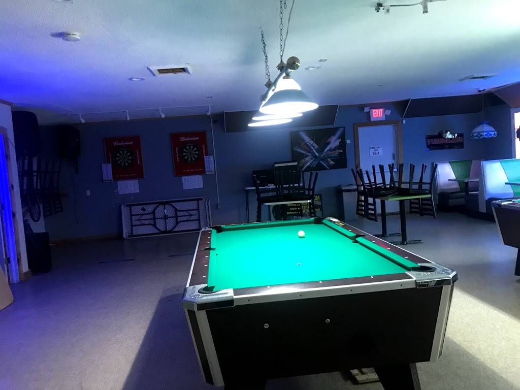 Lebanon Tap Room | restaurant | 385 Beaumont Hwy, Lebanon, CT 06249, USA | 8609428017 OR +1 860-942-8017