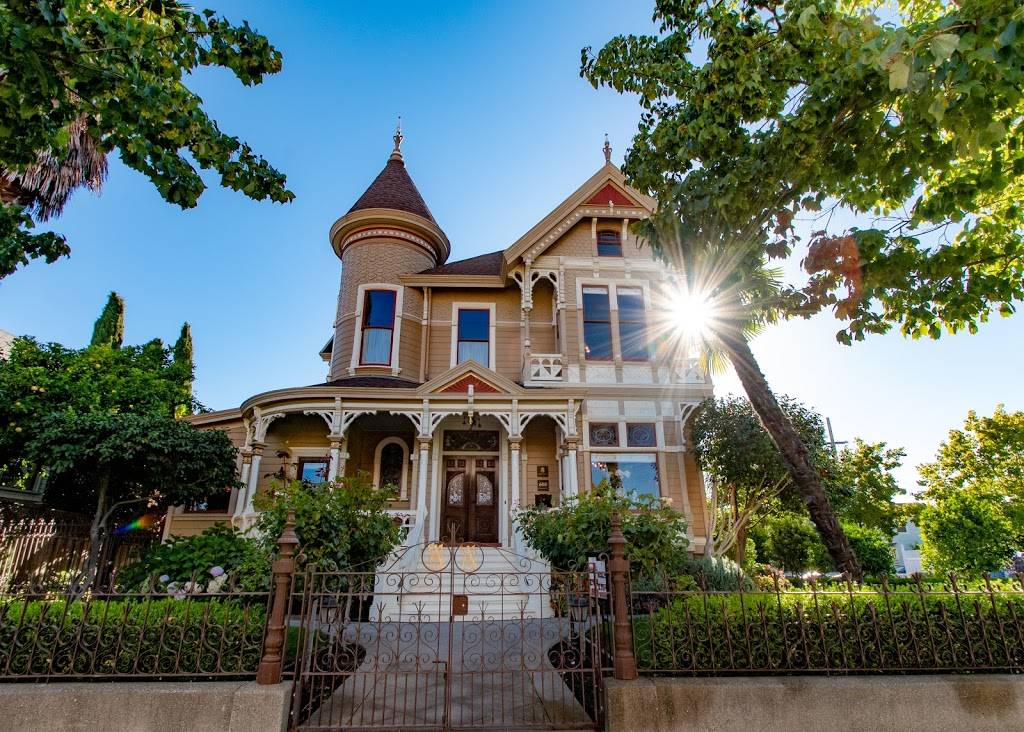 Ackerman Family Vineyards at the Ackerman Heritage House | cafe | 608 Randolph St, Napa, CA 94559, USA | 8552389463 OR +1 855-238-9463