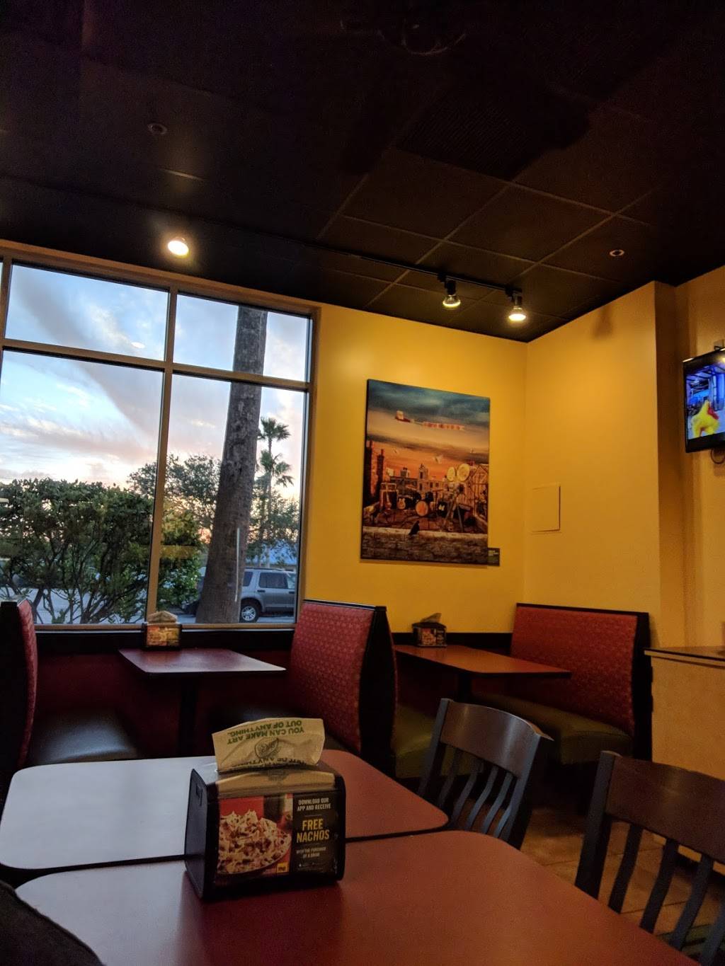 Moes Southwest Grill | restaurant | 2400-107 3rd St S, Jacksonville, FL 32250, USA | 9042493299 OR +1 904-249-3299