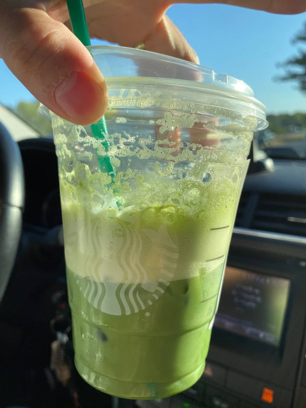 Starbucks | cafe | 46900 Community Plaza, Sterling, VA 20164, USA | 7034215767 OR +1 703-421-5767