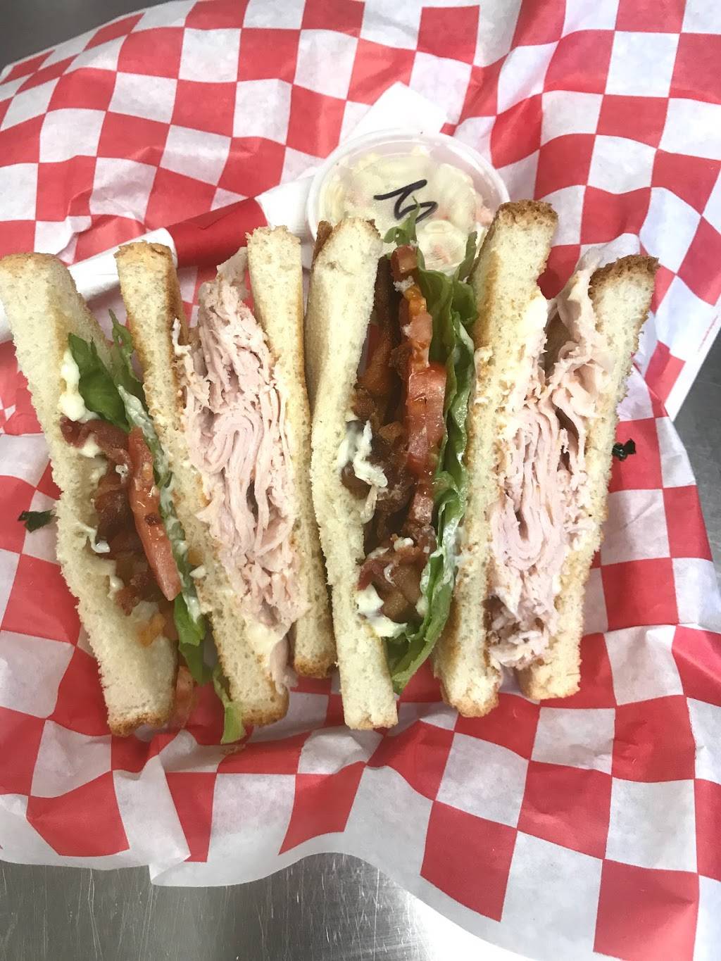 Lolas Cafe | restaurant | 9239, 739 North Dr suite g, Melbourne, FL 32934, USA | 3212545678 OR +1 321-254-5678