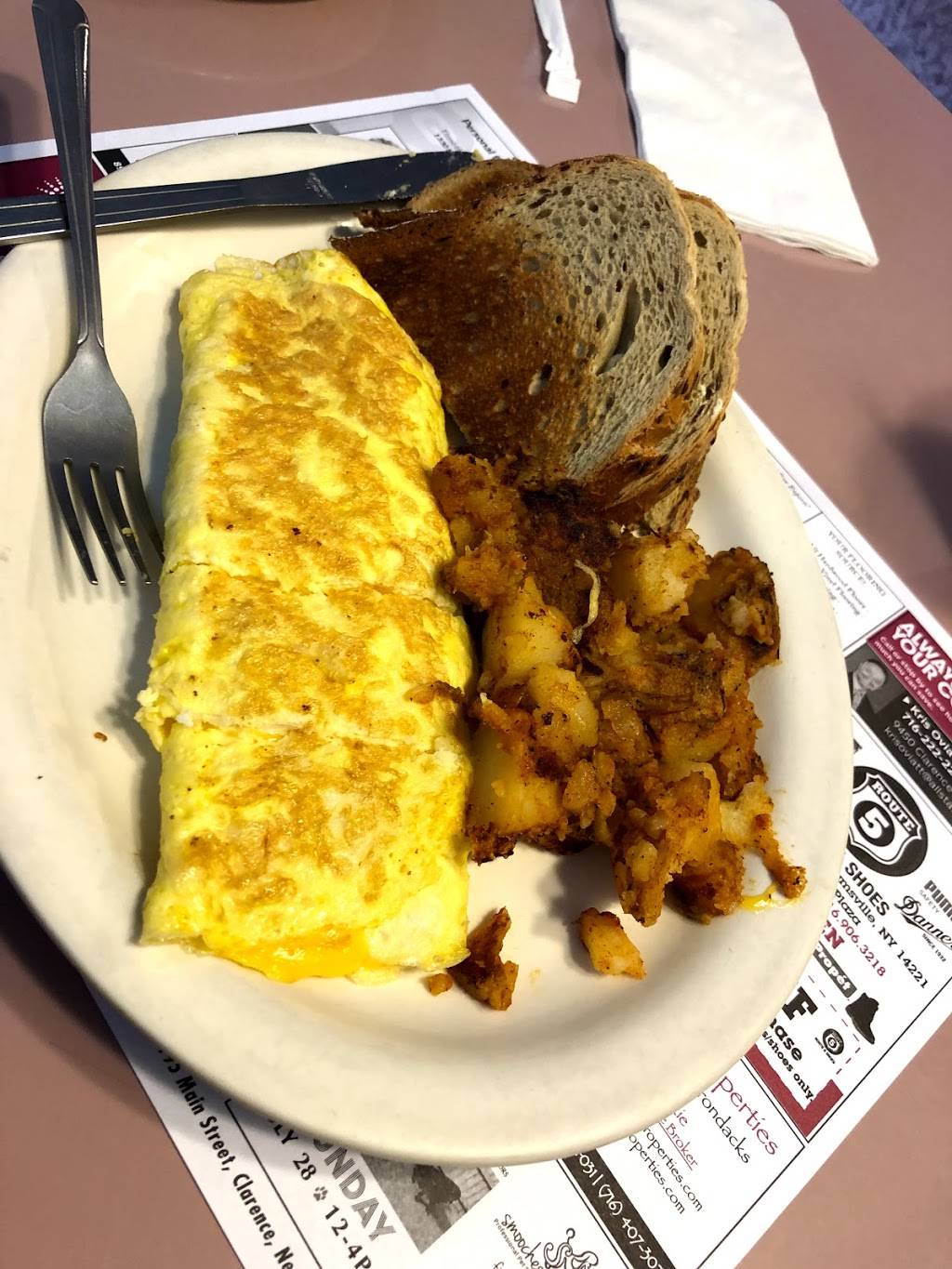 Helens Kitchen | restaurant | 4187 Transit Rd, Williamsville, NY 14221, USA | 7166338129 OR +1 716-633-8129