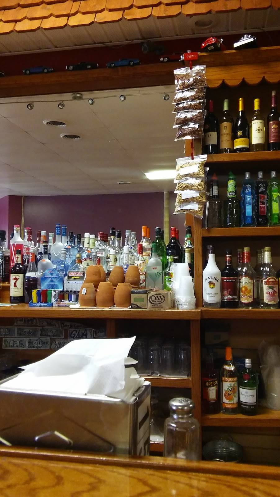 De La O Restaurant & Bar | restaurant | 720 Illinois Ave, Mendota, IL 61342, USA | 8155396871 OR +1 815-539-6871