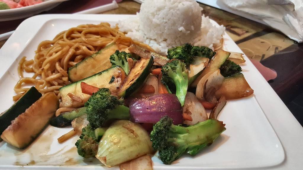 Sushi Cafe | restaurant | 18015 Highwoods Preserve Pkwy, Tampa, FL 33647, USA | 8139777800 OR +1 813-977-7800