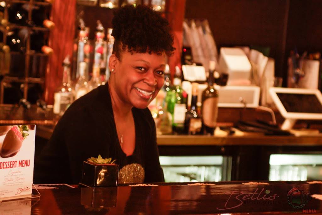 Belli’s Bistro & Spirits | restaurant | 3001 S Kinnickinnic Ave, Milwaukee, WI 53207, USA | 4142103665 OR +1 414-210-3665