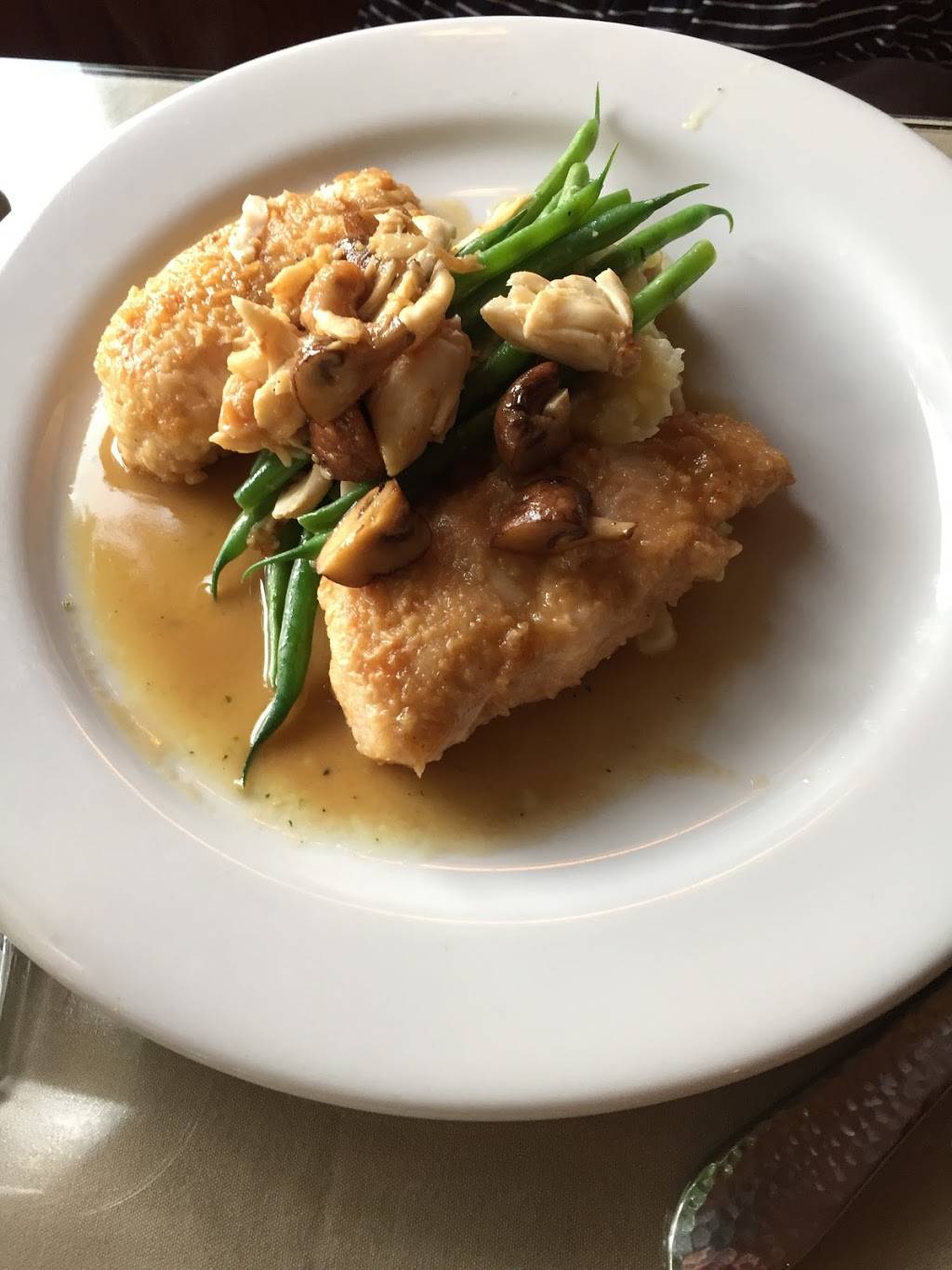 Limeport Inn | restaurant | 1505 Limeport Pike, Limeport, PA 18060, USA | 6109671810 OR +1 610-967-1810