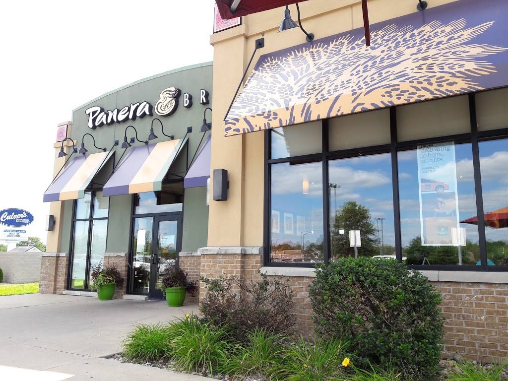 Panera Bread | bakery | 3067 W Shore Dr, Holland, MI 49424, USA | 6167382400 OR +1 616-738-2400