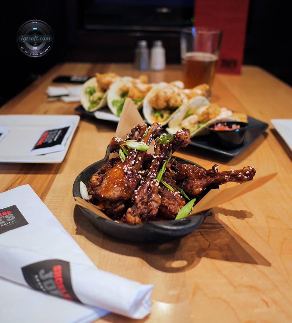 Shoeless Joes Sports Grill | restaurant | 245 Morningside Ave d1, Scarborough, ON M1E 3E6, Canada | 4162080004 OR +1 416-208-0004