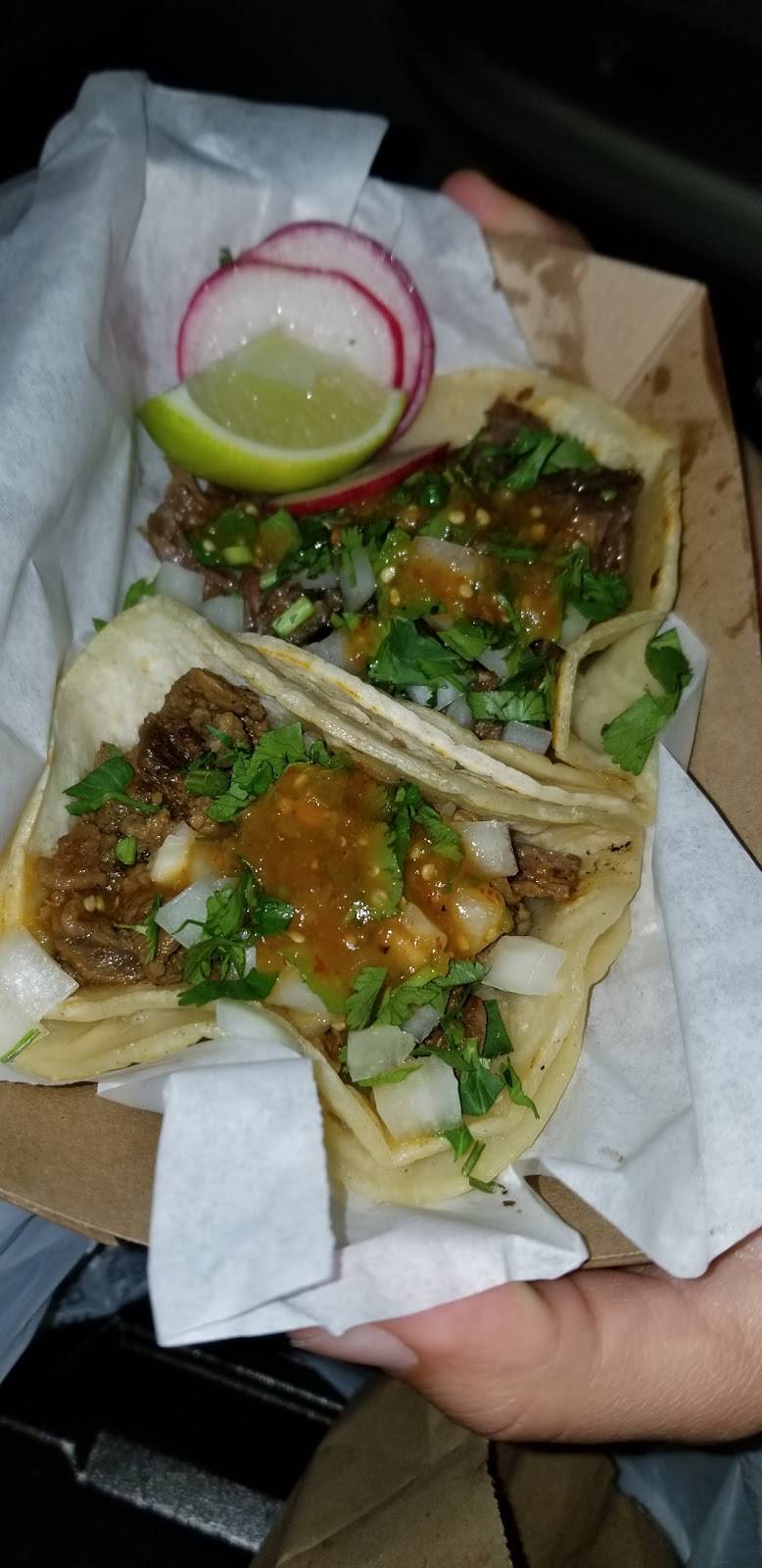 Danny Tacos | restaurant | 1400 Yosemite Pkwy, Merced, CA 95341, USA | 2092332807 OR +1 209-233-2807