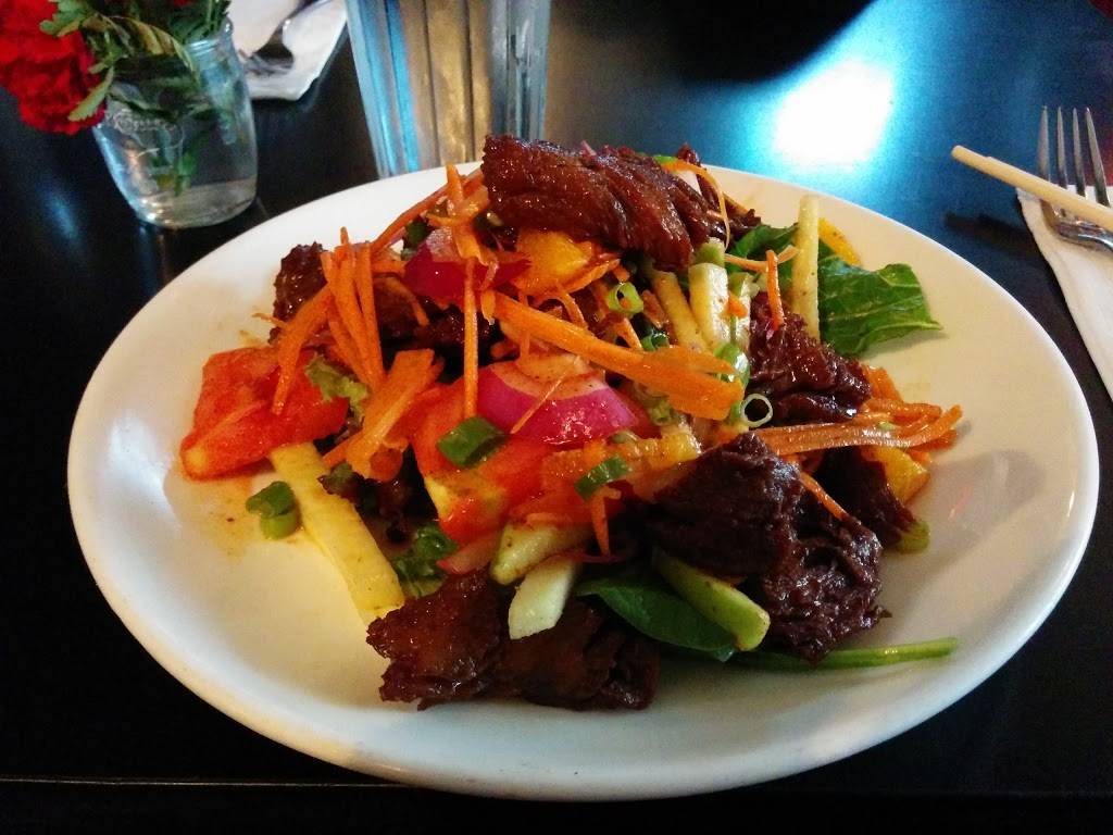 Khao Sarn Thai | meal delivery | 338 Bedford Ave, Brooklyn, NY 11211, USA | 7189631238 OR +1 718-963-1238