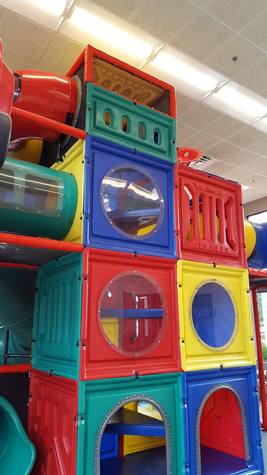 Burger King | restaurant | 340 Bristol Oxford Valley Rd, Langhorne, PA 19047, USA | 2159467984 OR +1 215-946-7984